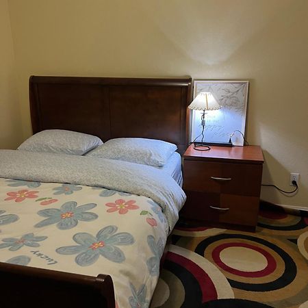 Comfortable Room In 리버사이드 외부 사진